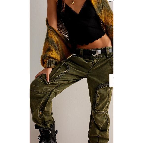 We The Free People Can't Compare Slouch Pants Cargo Green M Straight Mid-Rise - Picture 6 of 10
